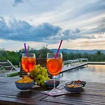 Bed & Breakfast Giuliveto 4*