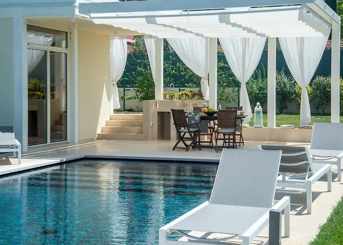 Giuliveto فندق مبيت وإفطار 4*